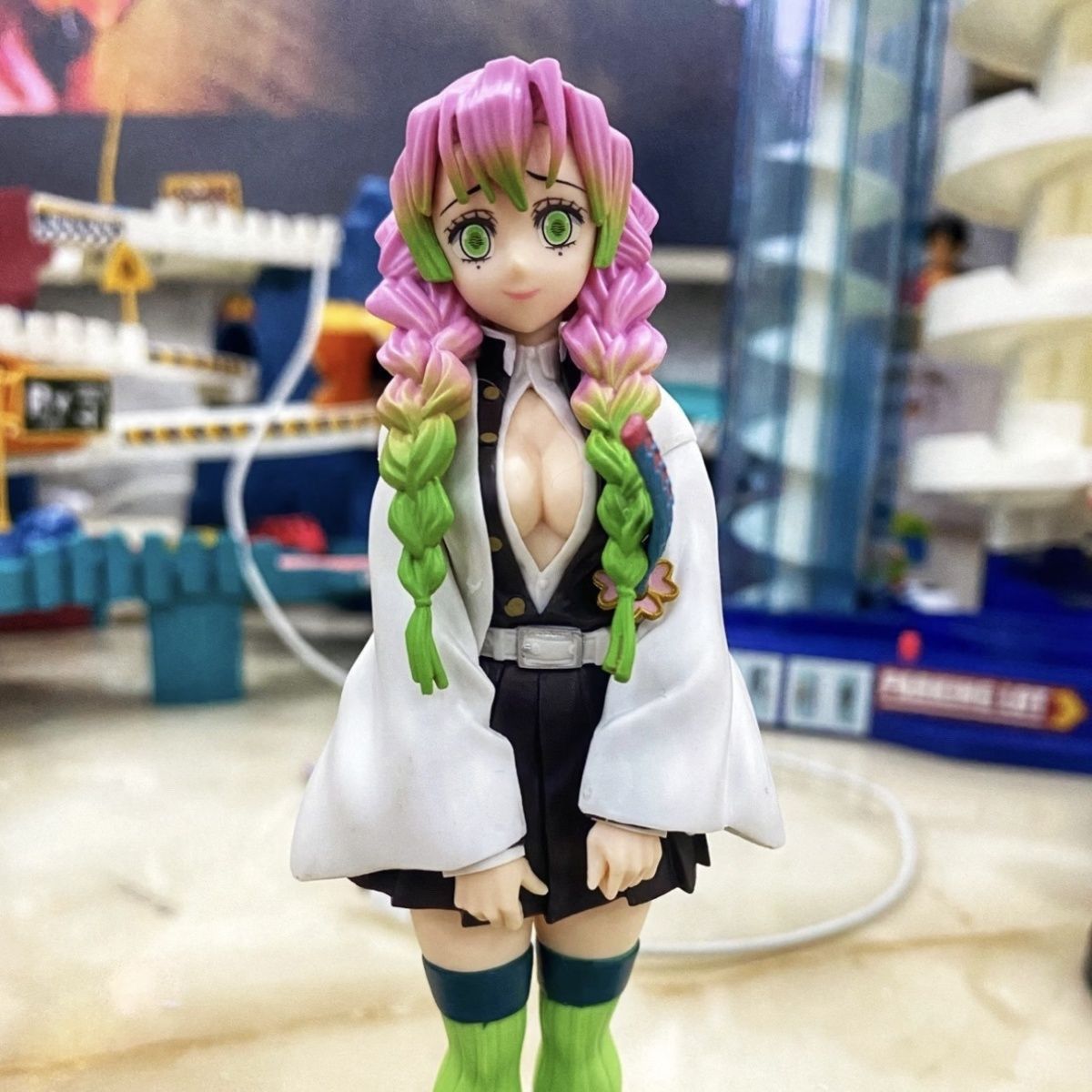 Figurine Demon Slayer Love Pil - Cosplay Prop Display ulasan dan harga